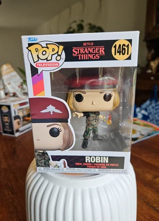 Funko Pop! Stranger Things #1461 – Robin (Camouflage / Military Outfit), brand: Stranger Things, condition: Very good, size: XS, €12.00, €13.30 includes Buyer Protection