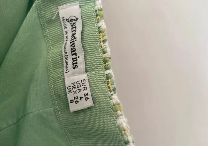 Jupe trapèze en tweed NEUVE - photo numéro 3