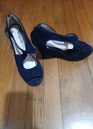 Sandálias - tamanho 35, marca: Local, estado: Muito bom, tamanho: 35, €6.00, €7.00 inclui Proteção do Comprador