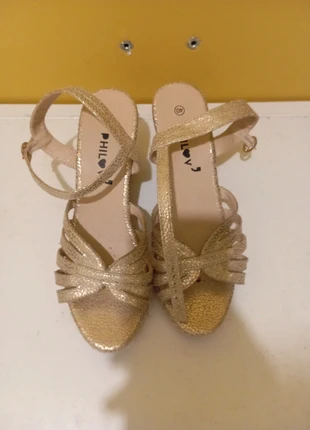 Sandales PHIL V - Élégance Dorée au Quotidien, marca: Phildar, estado: Novo sem etiquetas, tamanho: 40, €20.00, €21.70 inclui Proteção do Comprador