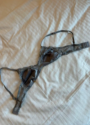 Black Limba bra, marque: Black Limba, état: Très bon état, taille: M, 4,00 €, 4,90 € Protection acheteurs incluse