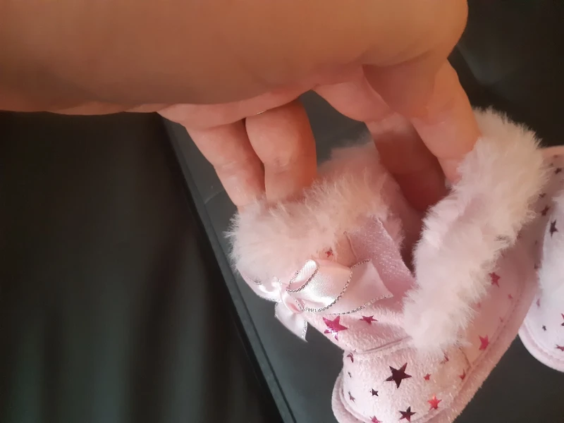 Chausson bottes bébé taille 20 - photo numéro 3