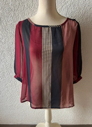 Blouse légère à motifs géométriques bordeaux et bleus – La Redoute – Taille 38, marque: La Redoute, état: Très bon état, taille: M / 38 / 10, 4,00 €, 4,90 € Protection acheteurs incluse