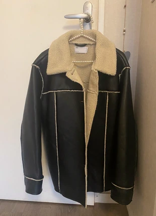 Veste oversized ASOS, marca: ASOS, estado: Muito bom, tamanho: XS / 34 / 6, €22.00, €23.80 inclui Proteção do Comprador