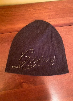 Berretto in maglia dnn Guess, merk: GUESS, staat: Heel goed, maat: Universele maat, € 10,00, € 11,20 inclusief Kopersbescherming