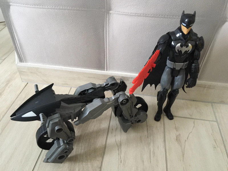 Batman et sa moto - DC Comics