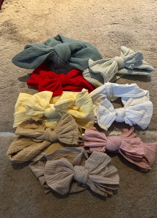 Baby girl bows, brand: Olababy, condition: Very good, £2.00, £2.46 includes Buyer Protection