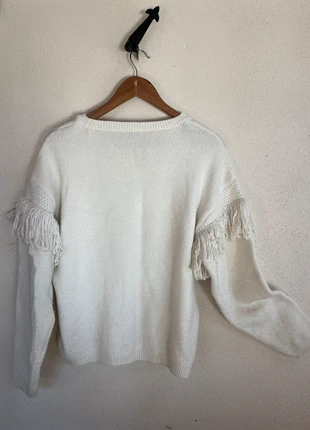 Pull blanc avec franges Bershka taille M, marque: Bershka, état: Bon état, taille: M / 38 / 10, 5,00 €, 5,95 € Protection acheteurs incluse