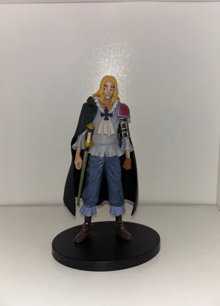 action figure shiliew - one piece, marke: Banpresto, zustand: Neu, größe: Frühchen, bis 44, 18,00 €, 19,60 € inklusive Vinted-Käuferschutz