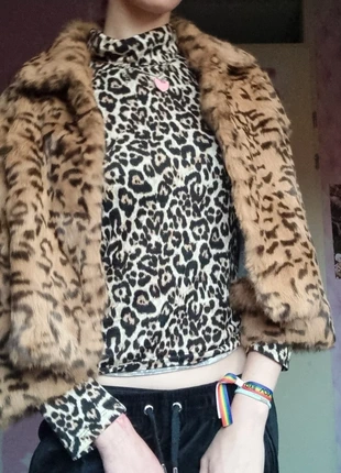 Fluffy Leopard jacket, merk: Vintage Dressing, staat: Goed, maat: S / 36 / 8, € 15,00, € 16,45 inclusief Kopersbescherming