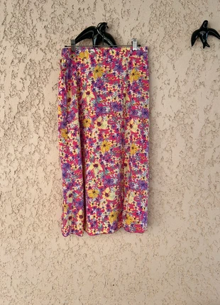 jupe fleurie légère taille élastique fente cuisse 38/40, zustand: Sehr gut, größe: L / 40 / 12, 6,00 €, 7,00 € inklusive Vinted-Käuferschutz