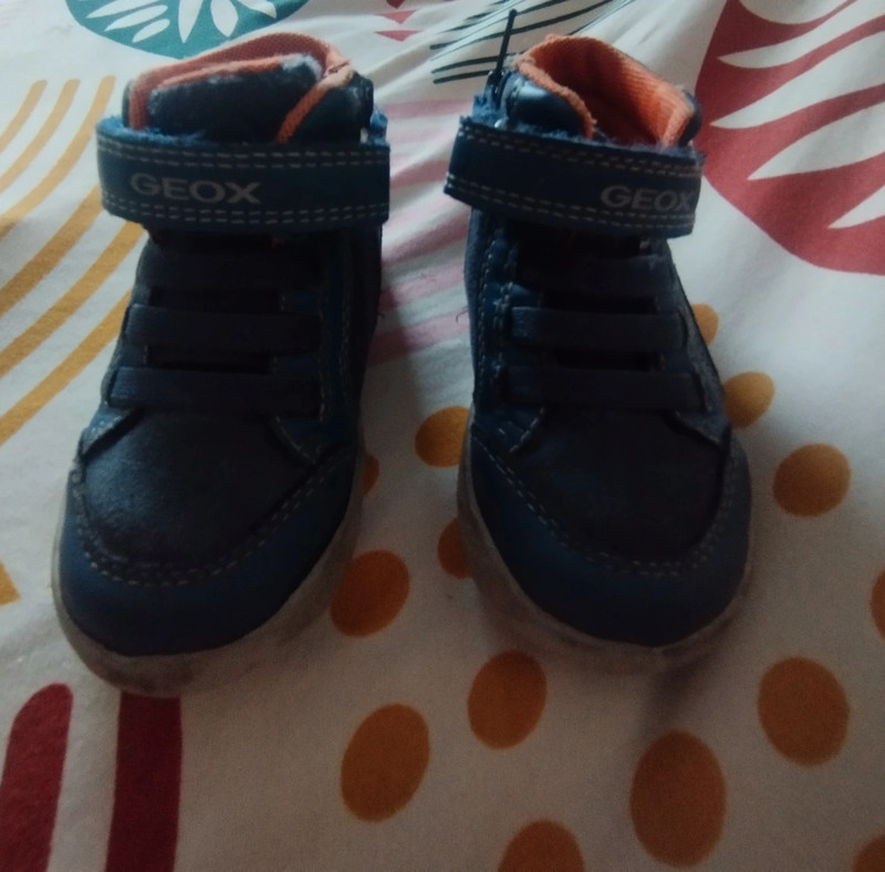 Chaussures bébé Geox taille 22 1