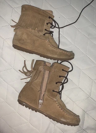 Bota piel serraje, talla28., merk: Hecho En Espana, staat: Heel goed, maat: 28, € 10,00, € 11,20 inclusief Kopersbescherming