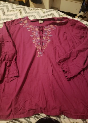 Tunique , merk: Taillissime, staat: Heel goed, maat: 7XL / 54 / 26, € 8,00, € 9,10 inclusief Kopersbescherming