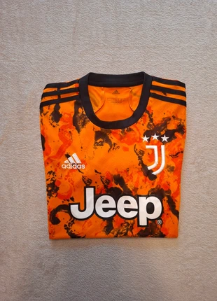 Maillot Football Juventus Adidas, merk: adidas, staat: Heel goed, maat: S, € 20,00, € 21,70 inclusief Kopersbescherming