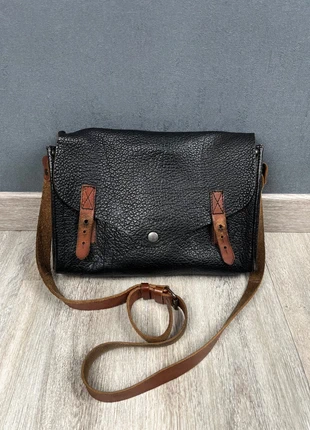 Grand Sac Paul Marius Modèle l'Indispensable en Cuir Noir avec bandoulière, brand: Paul Marius, condizioni: Buone, €38.00, €40.60 include la Protezione acquisti Pro