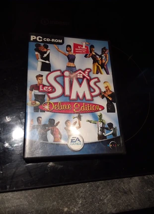 Les sims deluxe edition, condition: New without tags, €10.00, €11.20 includes Buyer Protection