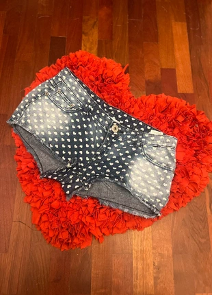 Pantaloncini short vita bassa Baby angel edizione limitata by Elio Fiorucci, marque: Baby Angel, état: Neuf sans étiquette, taille: S / 36 / 8, 5,00 €, 5,95 € Protection acheteurs incluse