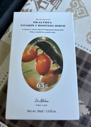 Vitamin C. Poster Serum, brand: Dr.Althea, condizioni: Nuovo con cartellino, €15.00, €16.45 include la Protezione acquisti