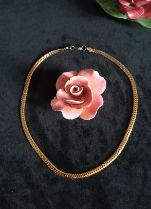 Ravissant collier chaîne décoratif plat doré années 70-80, marque: Vintage Chic, état: Bon état, 8,90 €, 10,05 € Protection acheteurs (Pro) incluse