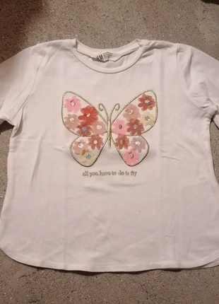 T shirt lange mouwen, merk: H&M, staat: Heel goed, maat: 3 jaar / 98 cm, € 5,00, € 5,95 inclusief Kopersbescherming