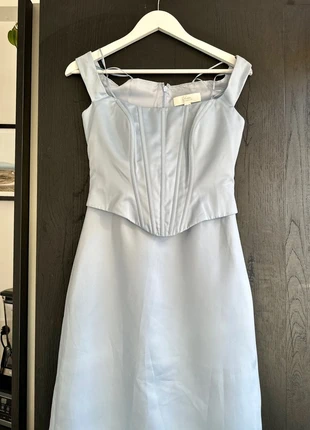 Satin baby blue gown, merk: Vintage, staat: Heel goed, maat: M / 38 / 10, € 700,00, € 714,00 inclusief Kopersbescherming