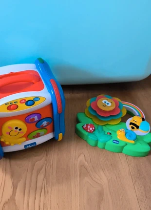 Set 2 giochi sensoriali/interattivi Chicco, marke: Chicco, zustand: Sehr gut, größe: 12-18 Monate / 80, 8,00 €, 9,10 € inklusive Vinted-Käuferschutz