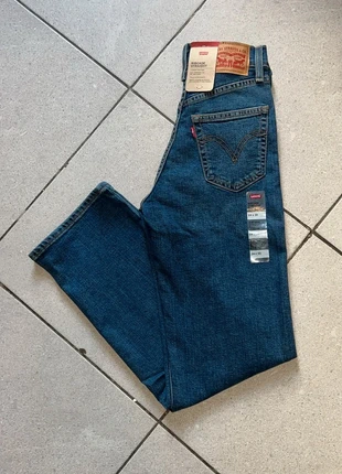 Jeans Levi's Femme Ribcage Straight couleur bleu taille W24 Longueur30, brand: Levi's, condition: New without tags, size: XS / 34 / 6, €67.00, €71.05 includes Buyer Protection