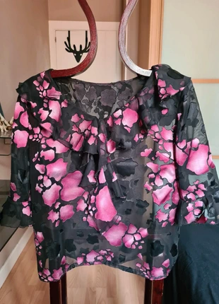 Vintage Sheer Abstract Ruffle Blouse - 90s, marque: Vintage Dressing, état: Très bon état, taille: L / 40 / 12, 5,00 €, 5,95 € Protection acheteurs incluse