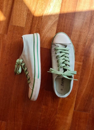 Scarpe estive n.40, merk: Donna, staat: Goed, maat: 40, € 8,00, € 9,10 inclusief Kopersbescherming