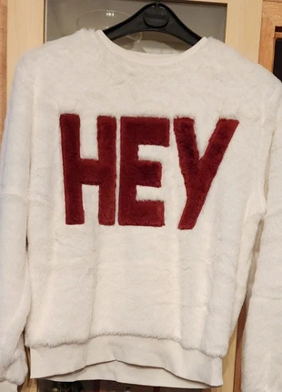 Sweat fourrure jennyfer taille XS, marke: Jennyfer, zustand: Sehr gut, größe: XS, 6,00 €, 7,00 € inklusive Vinted-Käuferschutz