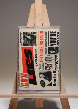 Cassette Guns n'Roses "Lies", zustand: Sehr gut, 8,50 €, 9,63 € beinhaltet Vinted-Käuferschutz Pro