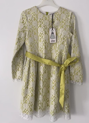 Grünes Spitzenkleid Neu 128 Hochzeitskleid, marque: Sonstiges, état: Neuf avec étiquette, taille: 8 ans / 128 cm, 8,00 €, 9,10 € Protection acheteurs incluse