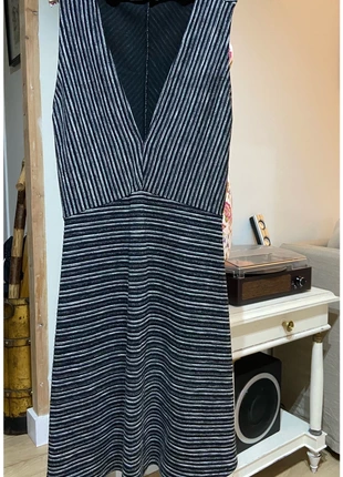 Vestido a rayas ajustado , marca: Bershka, estado: Muy bueno, tamaño: XS / 34 / 6, 6,00 €, 7,00 € Protección al comprador incluida