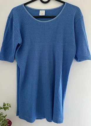 T-shirt azul - Tamanho M, marca: Boutique Parisienne, estado: Muy bueno, tamaño: M / 38 / 10, 5,00 €, 5,95 € Protección al comprador incluida