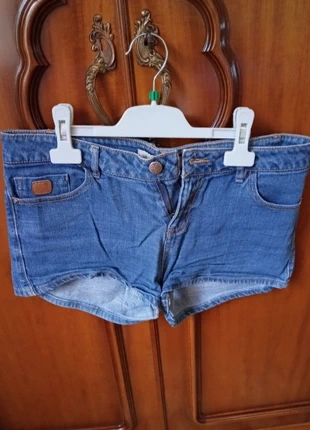 Shorts denim Lefties // Pantalones vaqueros cortos Lefties, marca: Lefties, estado: Muito bom, tamanho: M / 38 / 10, €6.00, €7.00 inclui Proteção do Comprador