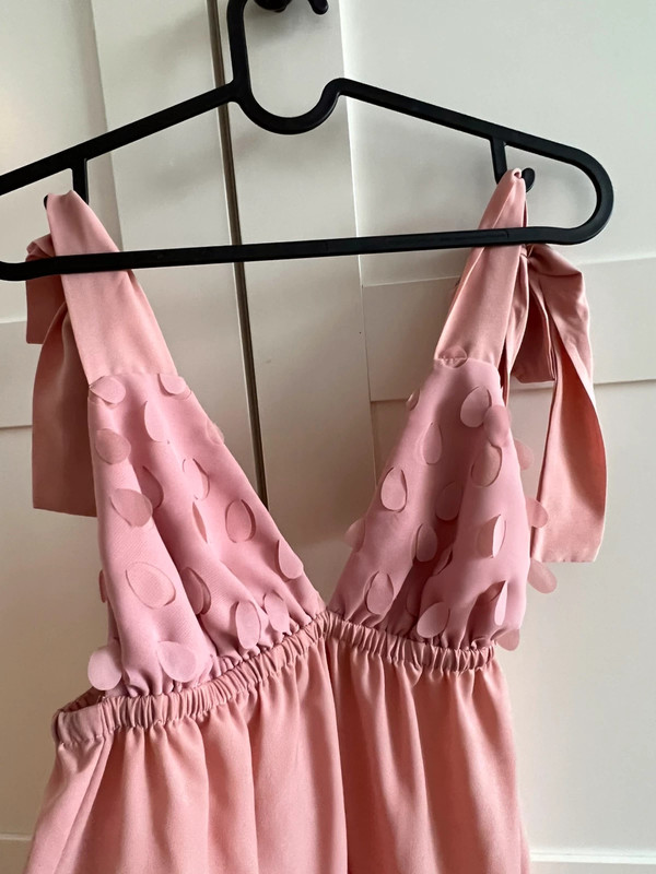 Sukienka L'avenoir różowa - Vinted