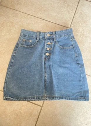 Jupe en jean, marke: Aesthetic, zustand: Neu, größe: XS / 34 / 6, 8,00 €, 9,10 € inklusive Vinted-Käuferschutz