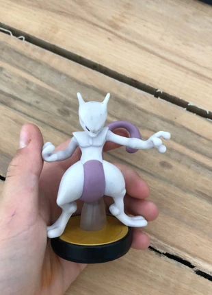 Figurines Pokémon(Mewtwo), condition: Very good, size: One size, €5.00, €5.95 includes Buyer Protection