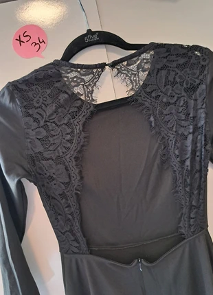 Robe noire dos nu dentelle, marque: Shein, état: Très bon état, taille: XS / 34 / 6, 1,00 €, 1,75 € Protection acheteurs incluse