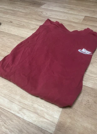 T-shirt Nike manche courte rouge bordeaux logo brodé blanc - XS, marca: Nike, estado: Muy bueno, tamaño: XS, 10,00 €, 11,20 € Protección al comprador incluida