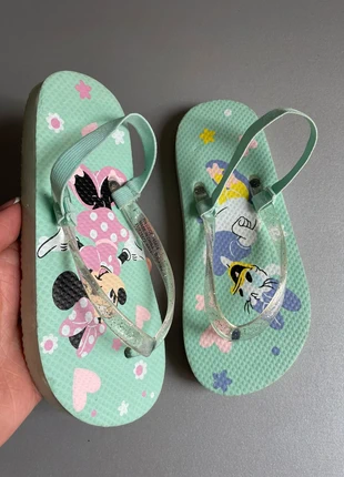 Girls blue multi Disney flip flop sandals size 7.5, brand: Disney, condition: Very good, size: 7 child | EU 24, £4.00, £4.62 includes Buyer Protection Pro
