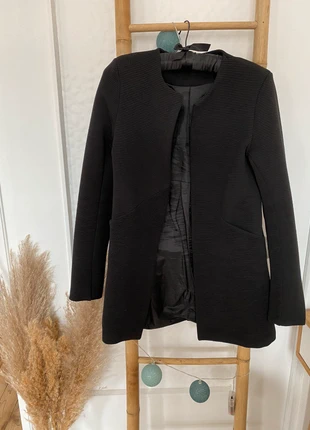 Veste / léger manteau noir, condizioni: Ottime, taglia: XS / IT 38 / EU 34, €15.00, €16.45 include la Protezione acquisti