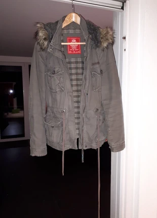 Esprit Winterjacke Gr. XL, marque: Esprit, état: Très bon état, taille: XL / 42 / 14, 19,00 €, 20,65 € Protection acheteurs incluse