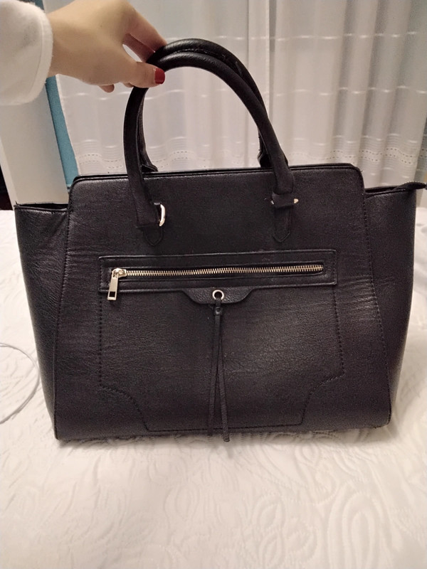 Bolso tote negro discount stradivarius