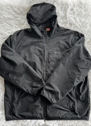 Manteau nike hiver technique noir logo brode taille xxl tres bon etat | manteaux veste doudoune Nike, marke: Nike, zustand: Sehr gut, größe: XXL, 39,90 €, 42,60 € inklusive Vinted-Käuferschutz