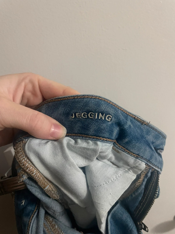 American eagle jeans 3