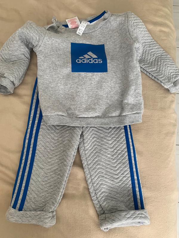 Ensemble adidas 1