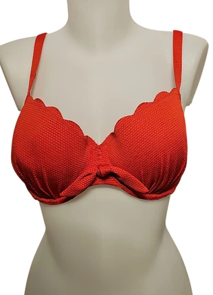 Soutien-gorge rouge Hunkemöller push-up armatures – Taille 95E / 80E, marque: Hunkemöller, état: Très bon état, taille: 80E, 10,00 €, 11,20 € Protection acheteurs (Pro) incluse