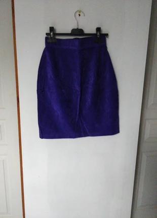 Jupe suédine violet Vintage Français France NEUVE années 90, marke: Vintage Dressing, zustand: Neu, mit Etikett, größe: XS / 34 / 6, 15,00 €, 16,45 € inklusive Vinted-Käuferschutz